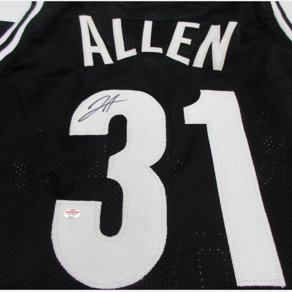Jarrett Allen of the Brooklyn Nets signed autographed basketball jersey